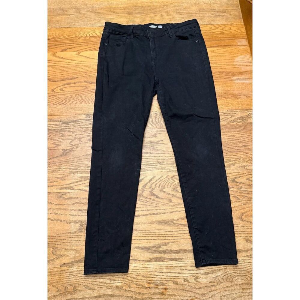 Old Navy Black Rockstar Super Skinny Jeans Size 16